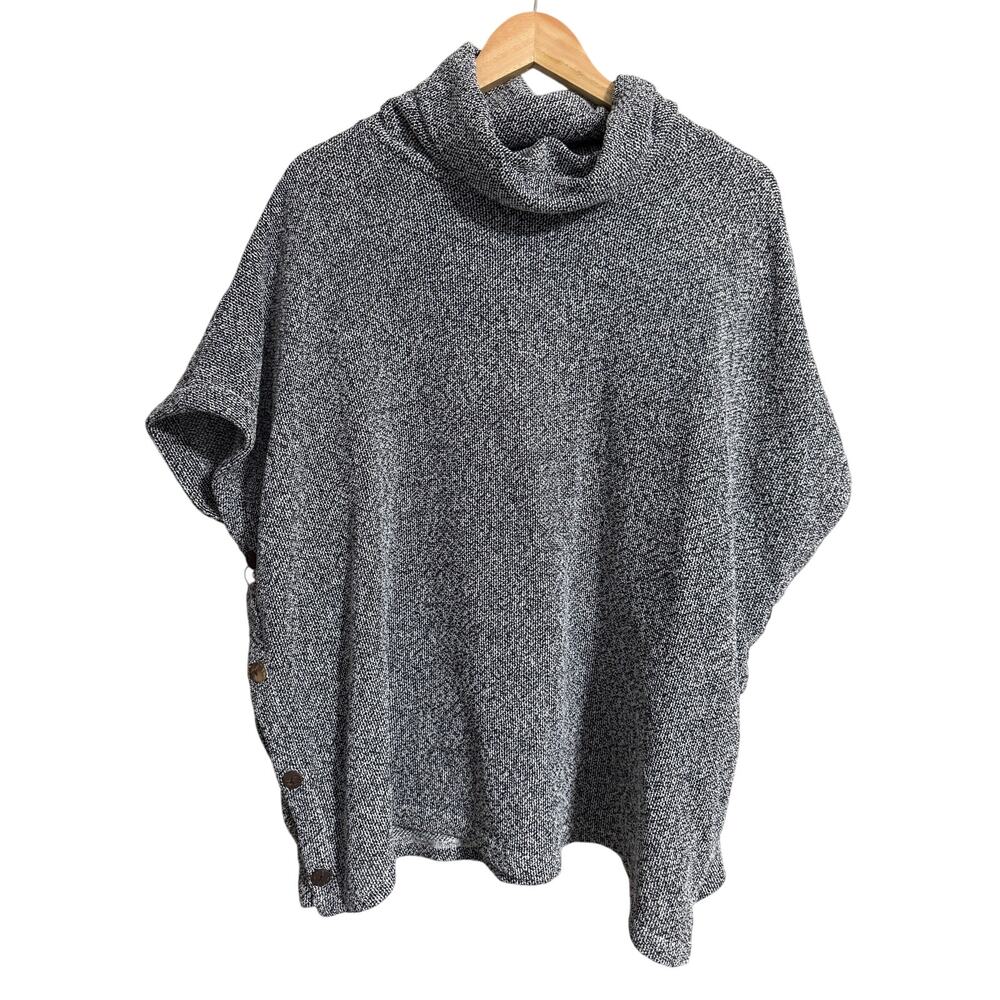 Doe & Rae Poncho Top Size Medium